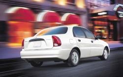 2002 Daewoo Lanos S 2dr H exterior #9