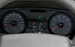 2010 Mercury Grand Marqui interior #5