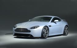 2012 Aston Martin V12 Vantage