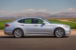 2014 Infiniti Q70 Hybrid  exterior #5