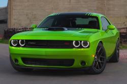 2015 Dodge Challenger Cou interior #2